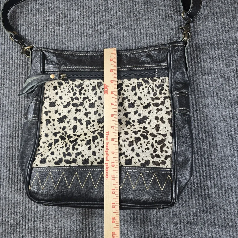 Myra NAIVE LEATHER AND HAIRON BAG Adjustable Strap‎ - Picture 4 of 8